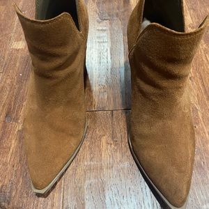 Steve Madden Camryn Cognac Suede Bootie